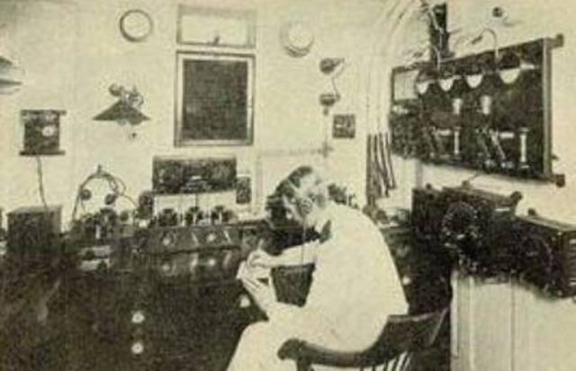 » 1861 Primer Red Telegráfica en EUA