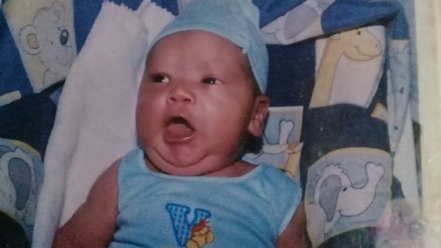 Nacimiento de Mi hermano