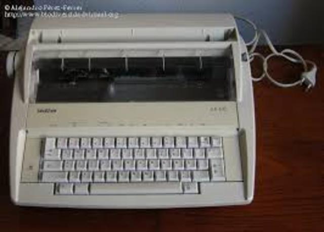 MAQUINA DE ESCRIBIR ELECTRONICA