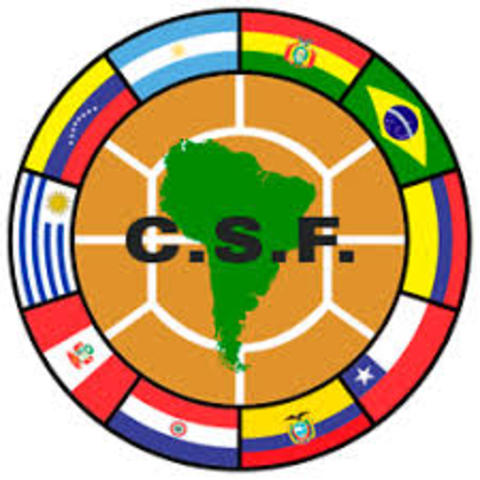 se forma la confederación sudamericana de fútbol