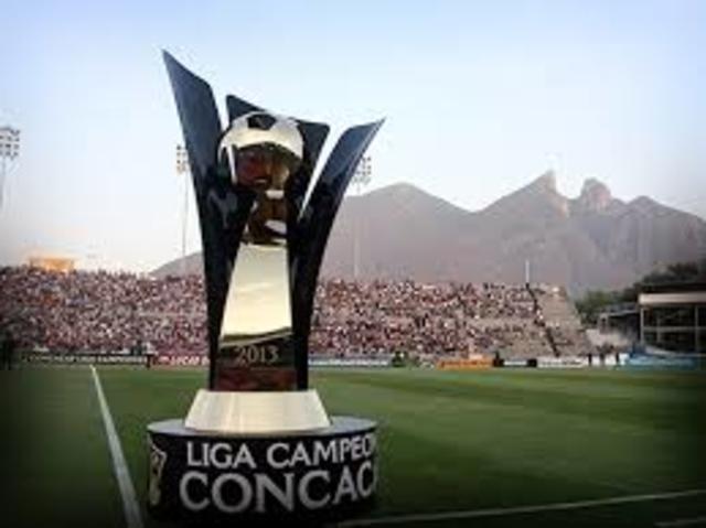 se crea la CONCACAF