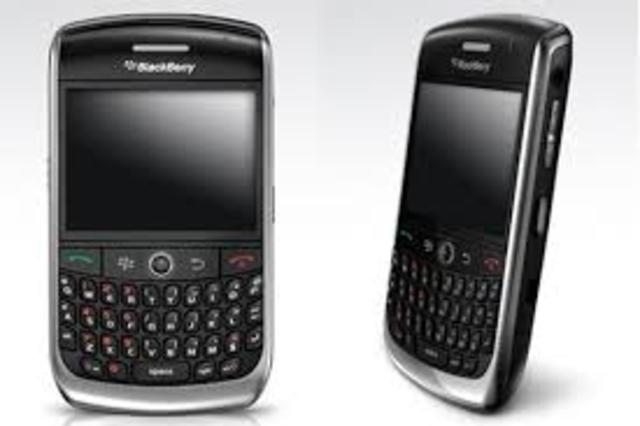 BLACKBERRY 8520