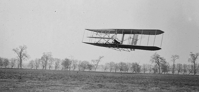 1903 El vol amb avió