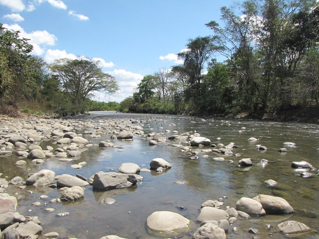ELN: Emboscada en el río Guayabito
