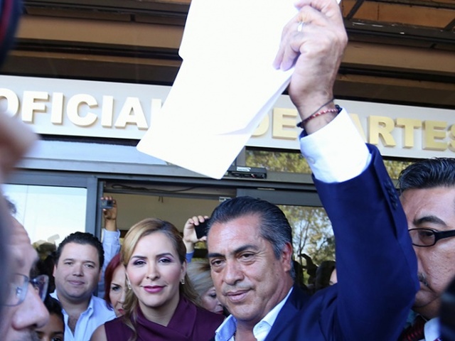 Jaime Rodríguez Calderón se registra como aspirante a candidato independiente para las elecciones presidenciales 2018