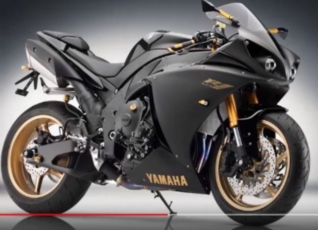 Yamaha R1