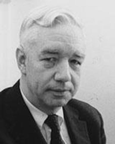 Alfred D. Chandler (1918-2007)
