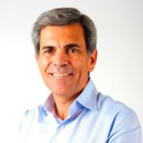 Tecnologías en el transito sociedad industrial a la posindustrial