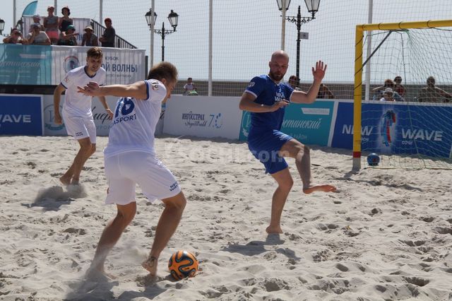 Международный турнир по футболу за кубок «Новой Волны» и гала-концерт "Звёзды "Новой волны"