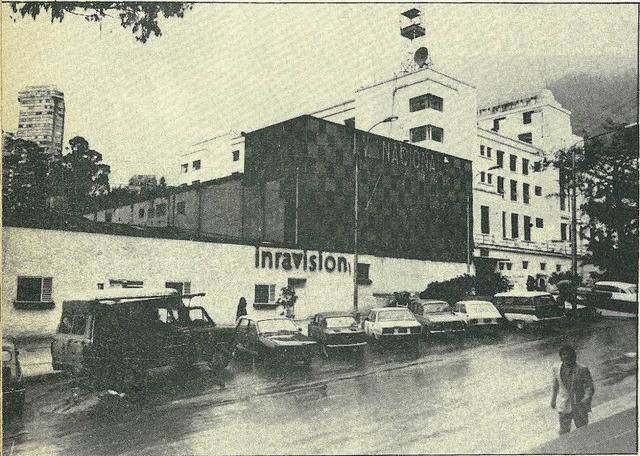 Entre la Televisora Nacional e Inravisión