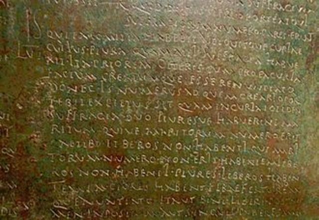 en Hispania se publica la Malaca del emperador Domiciano para municipios hispanos.