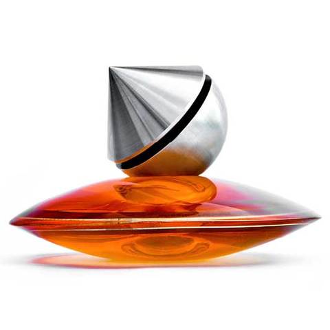 Creación del premio Lápiz de Acero