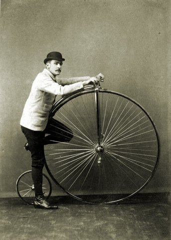 El primer ciclista