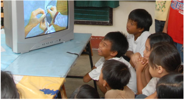 La televisión es un recurso que optimiza el proceso de aprendizaje.