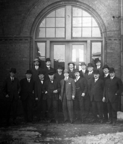 The Early Days (1910)