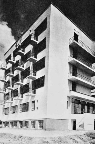W. Gropius, Bauhaus, Dessau, 1925-26