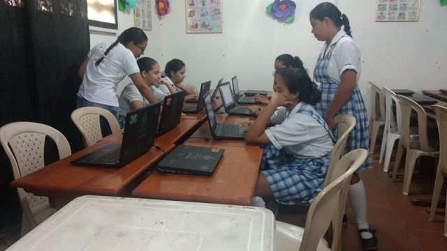 Encuesta a niñas de décimo