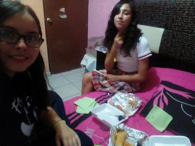 "Y guarda un silencio para mÍ"