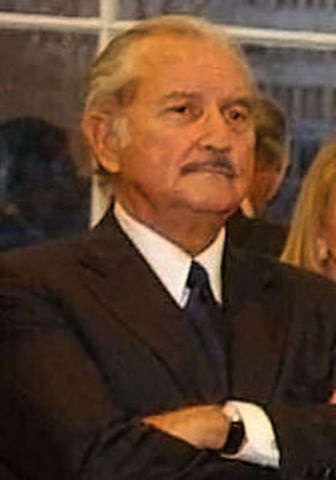 Renuncia de Carlos Fuentes como embajador en Francia