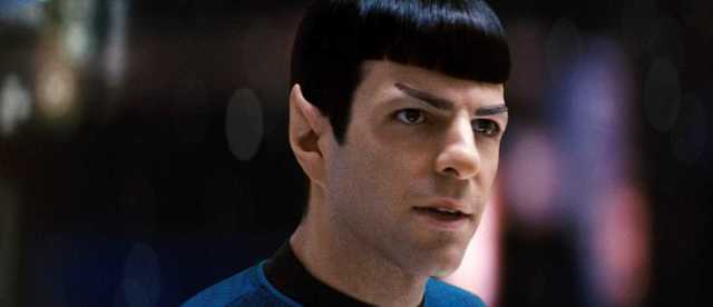 Закари Куинто