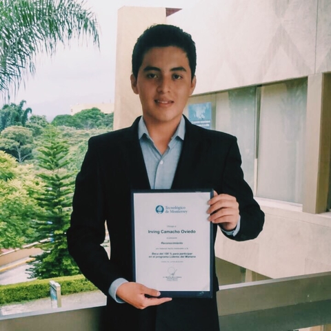 Beca líderes del mañana