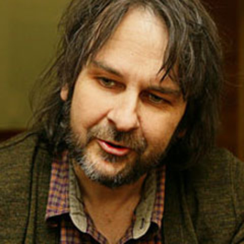 Peter Jackson announced as director, Hobbit greenlit for filming in 3D