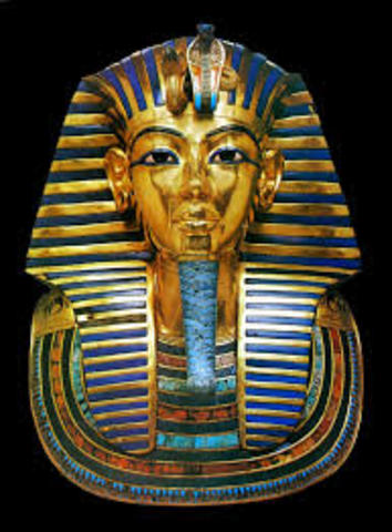 Toetanchamon aan de macht