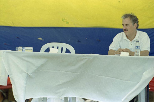 Dialogos de paz Gobierno de Andres Pastrana y FARC