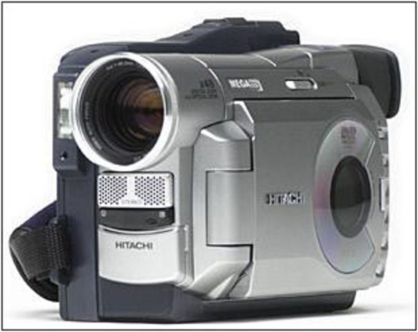 Hitachi DZ-MV100