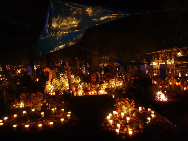 The families say their goodbyes to the adult spirits leave and the holiday is over