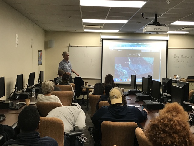 Award-winner reporter visits