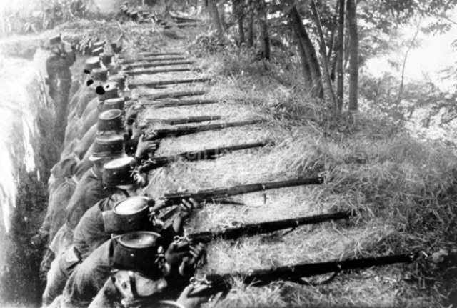 Beginning of trench warfare