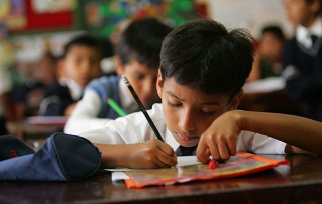 Se producen censos escolares.