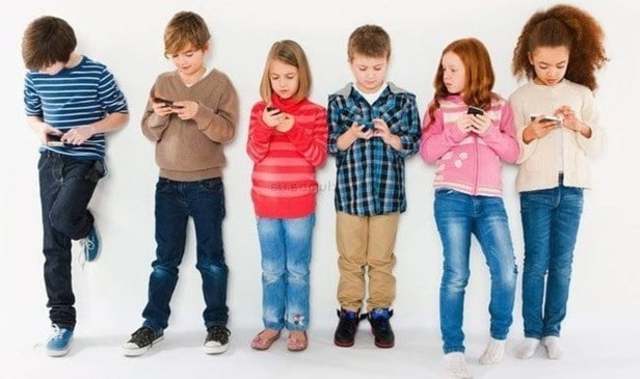 Gairebé una línia de mòbil per a cada humà viu