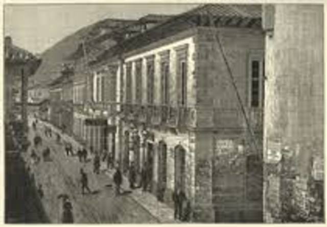 Primer banco de capital colombiano.