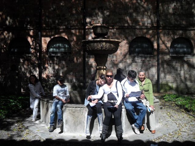 En familia al museo nacional .