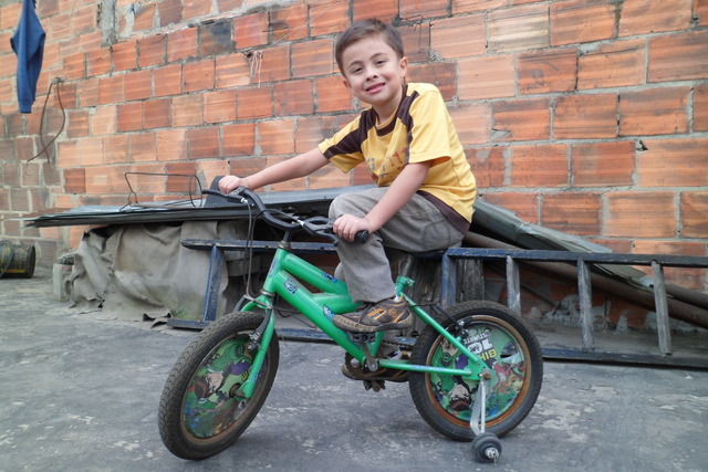 MI PRIMERA BICICLETA