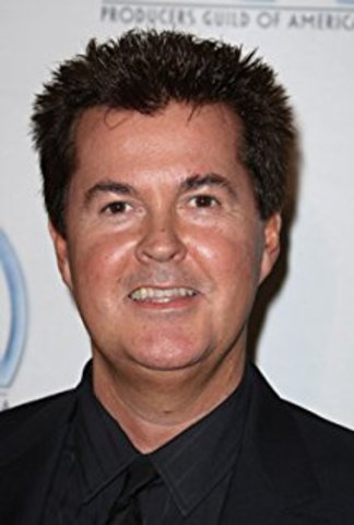 Primer contrato con Simon Fuller