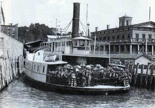 The first steamboat crosses the Atlantic.