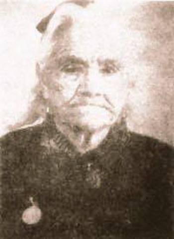 Virgen Roja promueve huelga