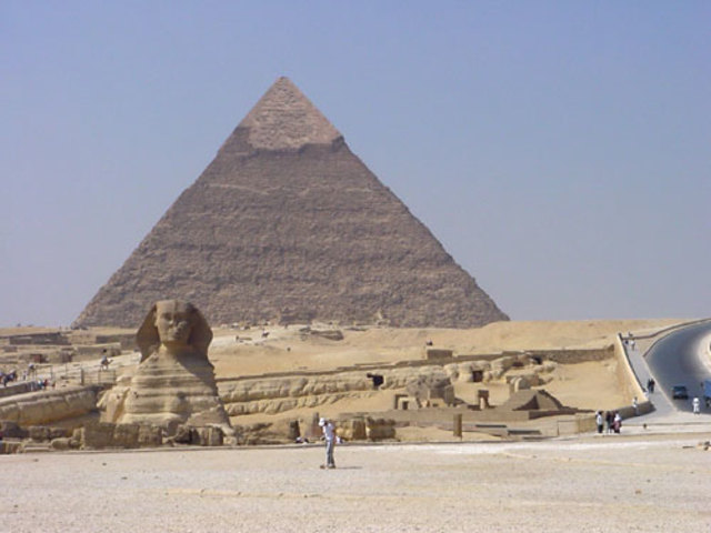 2545 v.C Piramide van Cheops