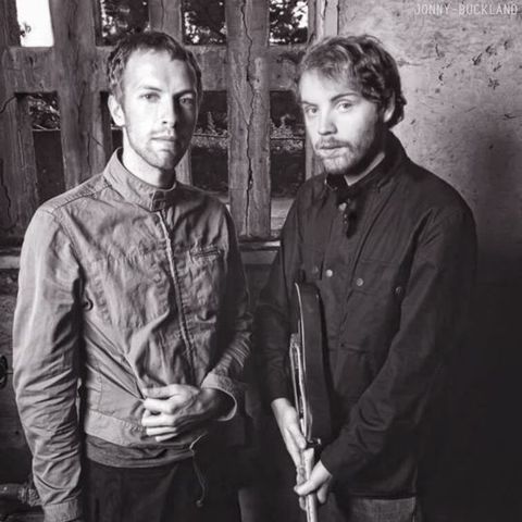 Chris y Jonny se conocen y crean PECTORALZ