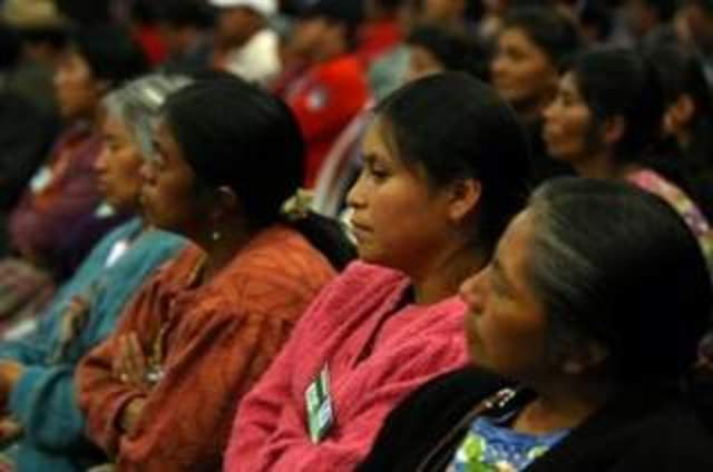 MUJERES INDIGENAS
