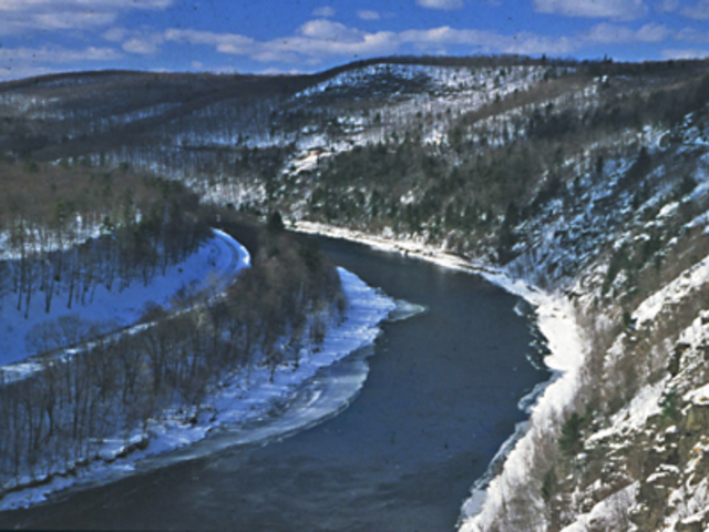 Washington Crosses the Delaware