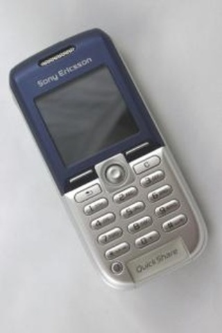 Primer mòbil amb GSM