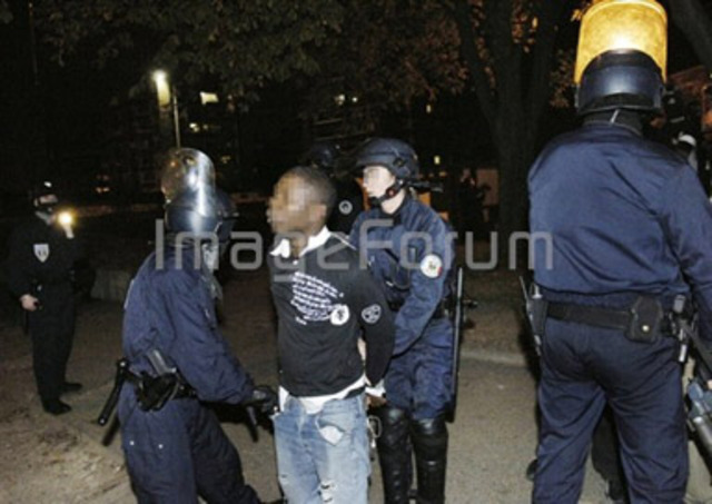 ça et là des couvre-feux