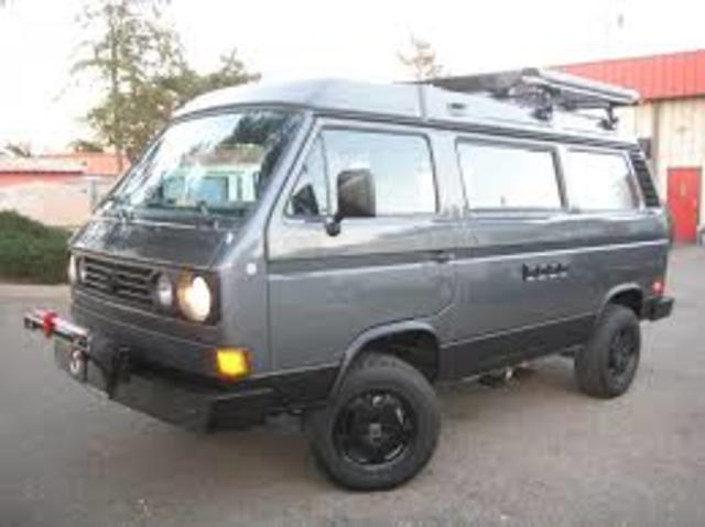 Florida won the award for outstanding achievement in the national traffic safety contest sponsored by the National Safety Council.