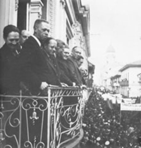 Resureccion de la "Revolucion en marcha"