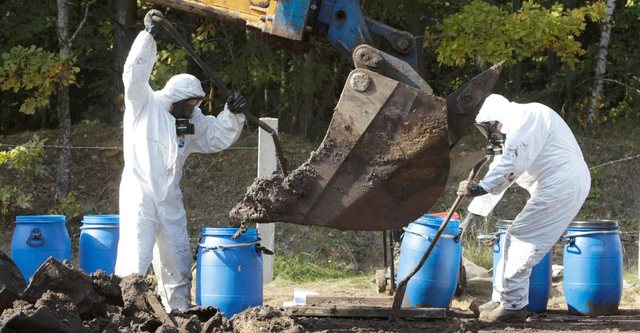 1983 год — «Организация сбора, удаления и захоронения опасных отходов: кислотные дожди и энергия»