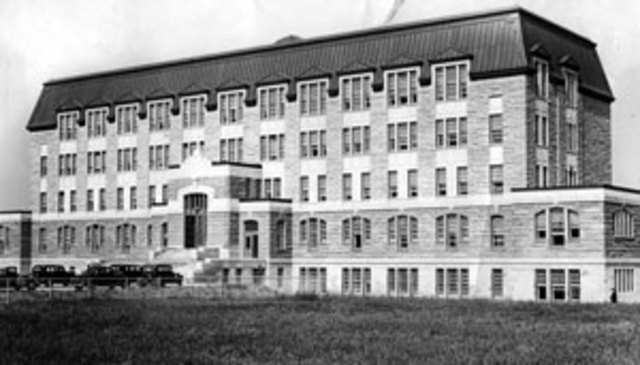 Founding of the College des Jesuites